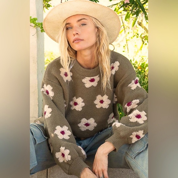 498. POL LAST 1! oversized olive green cream Berber flower Sweater Chunky - Picture 2 of 5